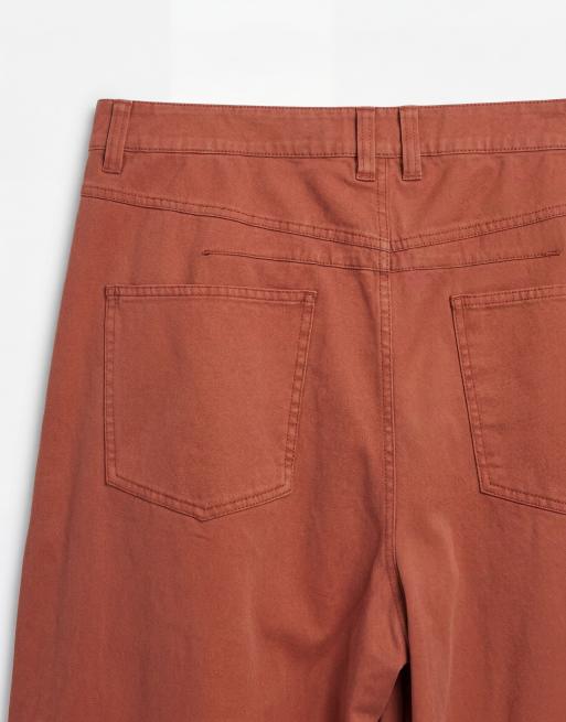 Pantalones color óxido de corte barrel con efecto lavado de ASOS DESIGN Curve, 9 de 9