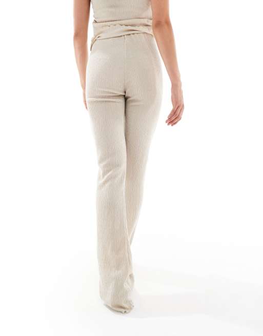 Pantalones color piedra de campana de punto texturizado de Vero Moda (parte de un conjunto), 5 de 5