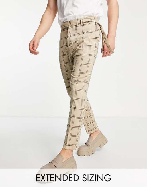 Pantalones color piedra de corte tapered con estampado de cuadrícula y cinturón en el lateral de ASOS DESIGN