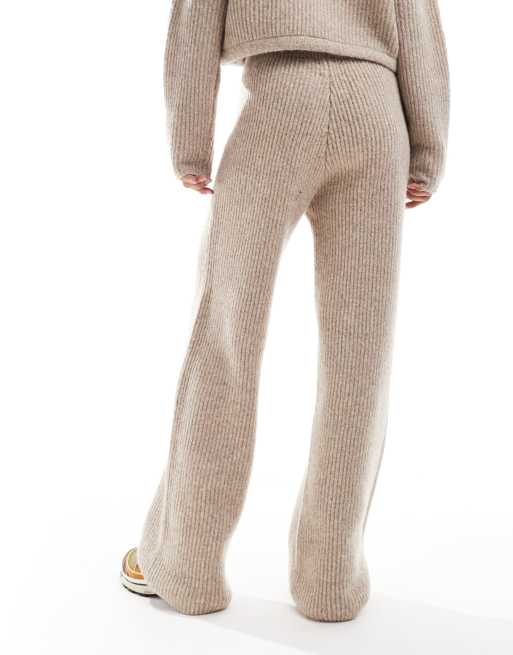 Pantalones color piedra de pernera ancha de punto de ASOS DESIGN (parte de un conjunto), 4 de 5