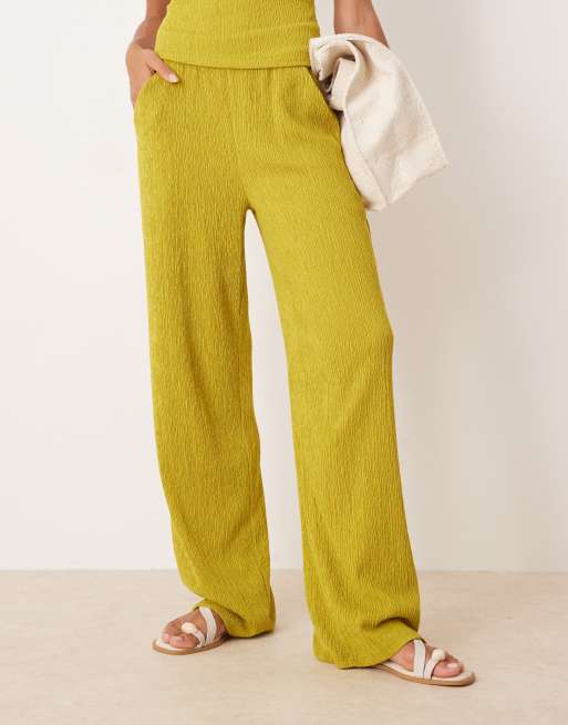 Pantalones color piedra de pernera ancha de tejido texturizado de ASOS DESIGN (parte de un conjunto), 5 de 5