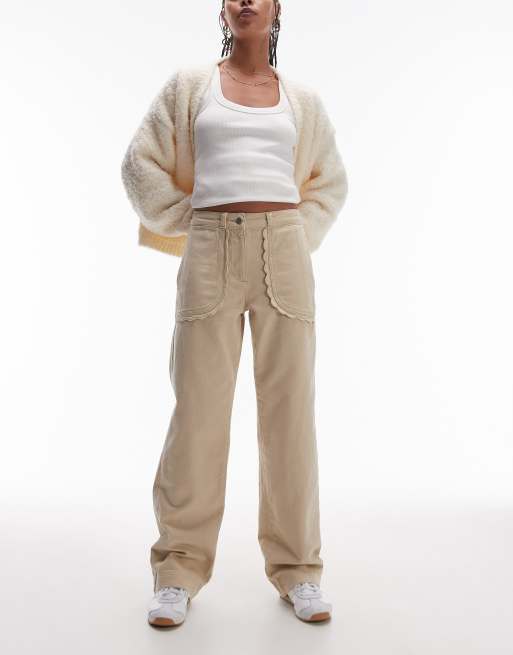 Pantalones color piedra de pernera recta y talle bajo con bolsillo festoneado de Topshop