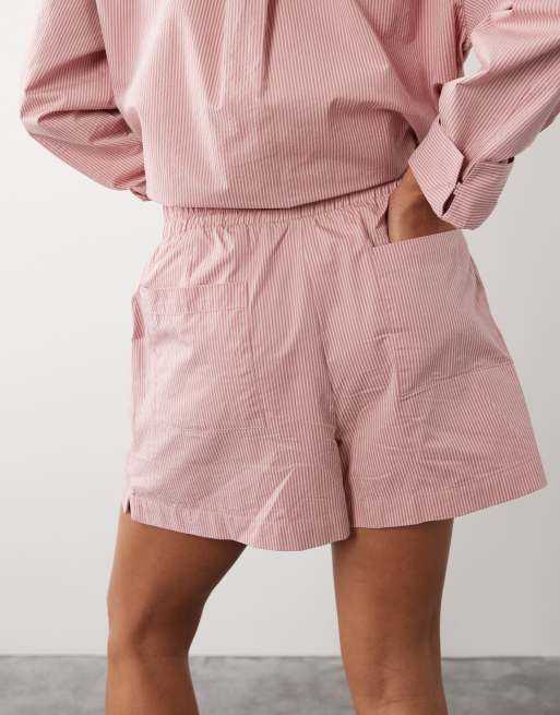 Pantalones cortos a rayas rosas y blancas Summer de Sweaty Betty, 5 de 5