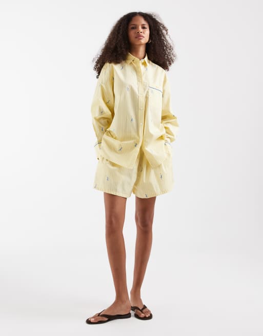 Lacoste - Conjunto amarillo con estampado de jugador de tenis, 3 de 3