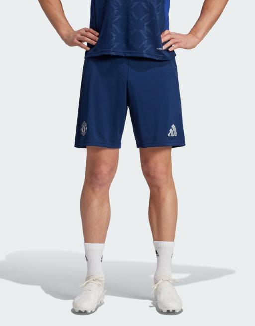 Pantalones cortos azul añil nocturno con diseño de la segunda equipación del Manchester United 24/25 de adidas Performance