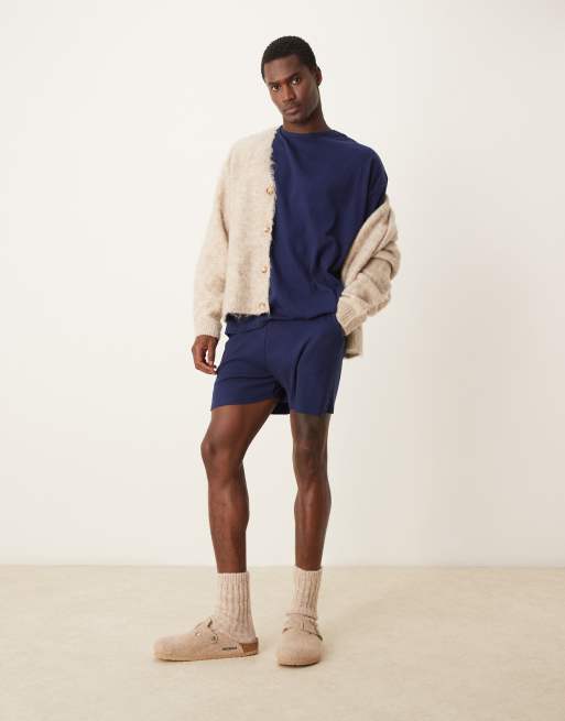 Pantalones cortos azul marino de canalé de la colección cápsula de ASOS DESIGN