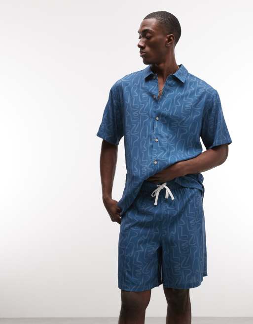 Pantalones cortos azul medio con estampado geométrico Wake de Parlez (parte de un conjunto), 2 de 5