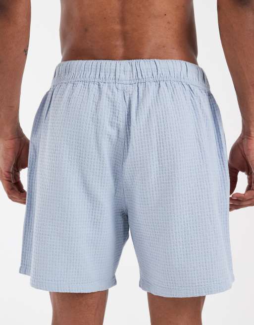 Pantalones cortos azules de largo medio con textura gofrada de ASOS DESIGN (parte de un conjunto), 6 de 6