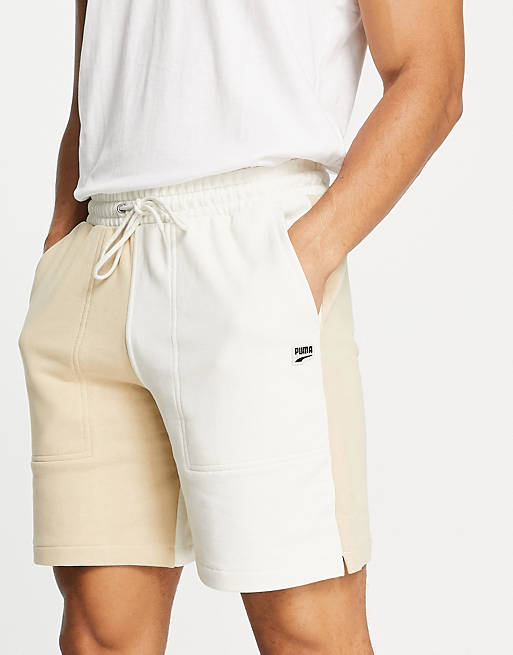 Hombre Pantalones cortos | Pantalones cortos beis con diseño color block Downtown de PUMA - NB37776