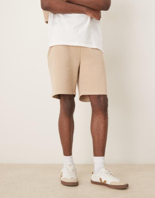 Pantalones cortos beis con logo de escudo de tejido de sudadera de GANT (parte de un conjunto), 2 de 5