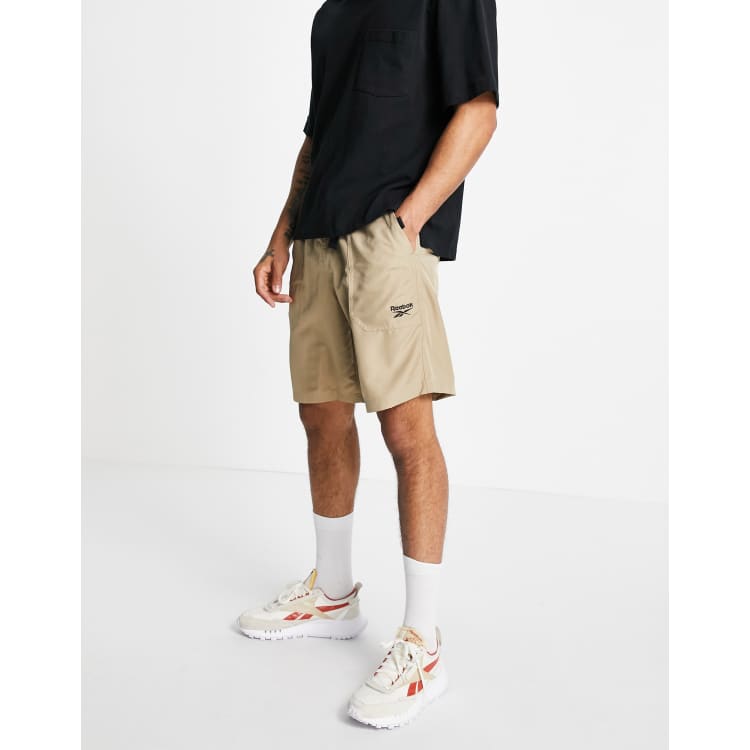 Pantalones cortos beis de Reebok Classics ASOS