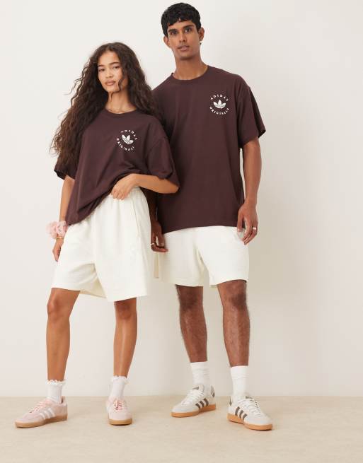 Pantalones cortos blancos de punto gofrado de adidas Sportswear