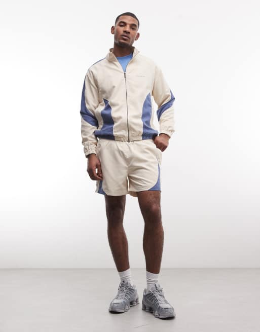 Pantalones cortos blancos y azules con diseño de paneles Pexa de Alma De Ace (parte de un conjunto), 2 de 5