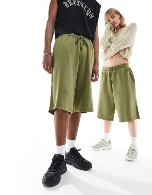 Pantalones cortos caqui lavado unisex estilo bermudas de ASOS DESIGN