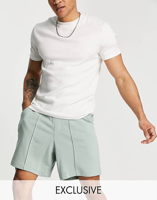 Hombre Other | Pantalones cortos caquis extragrande con pinzas de New Look - XT94164