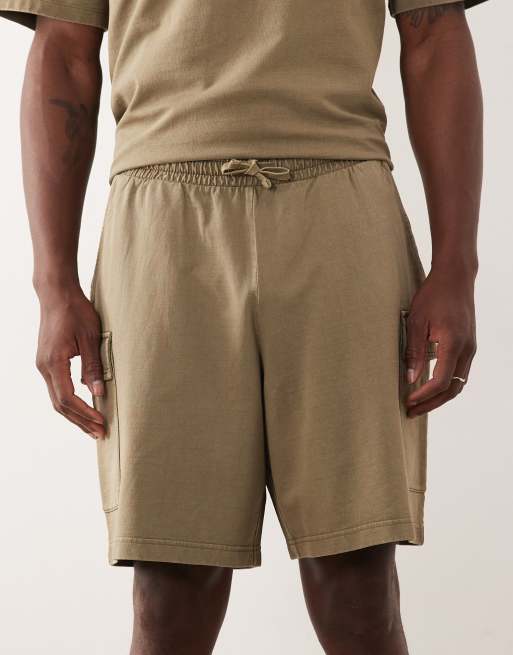 Pantalones cortos cargo caqui lavado de New Look (parte de un conjunto), 4 de 5