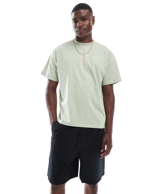 Pantalones cortos cargo negros de largo medio con detalle de parche de ASOS DESIGN, 5 de 5