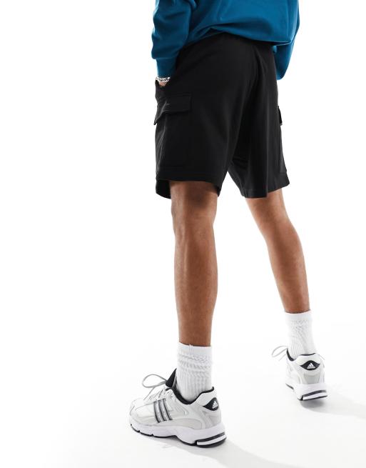 Pantalones cortos cargo negros de punto de New Look, 2 de 5