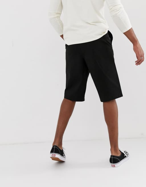 Pantalones cortos chinos holgados y más largos en ASOS DESIGN ASOS