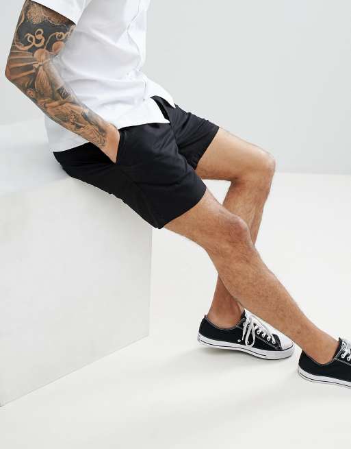 Pantalones cortos chinos más cortos de corte ajustado negros de ASOS, 4 de 4