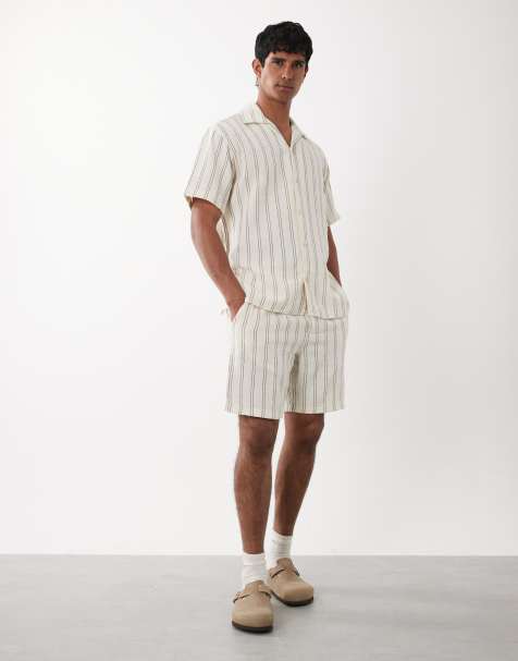 Pantalones cortos color crema a rayas de tejido texturizado de Jack & Jones (parte de un conjunto) - view 1