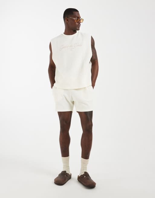 Conjunto beis texturizado de ASOS DESIGN, 3 de 3