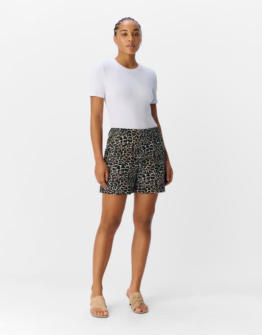 Pantalones cortos color hummus de Object