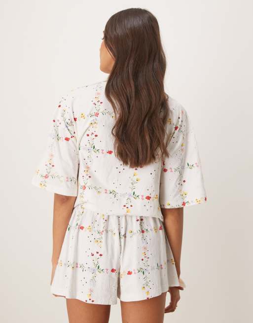 Pantalones cortos con bordado floral de ASOS DESIGN, 3 de 5