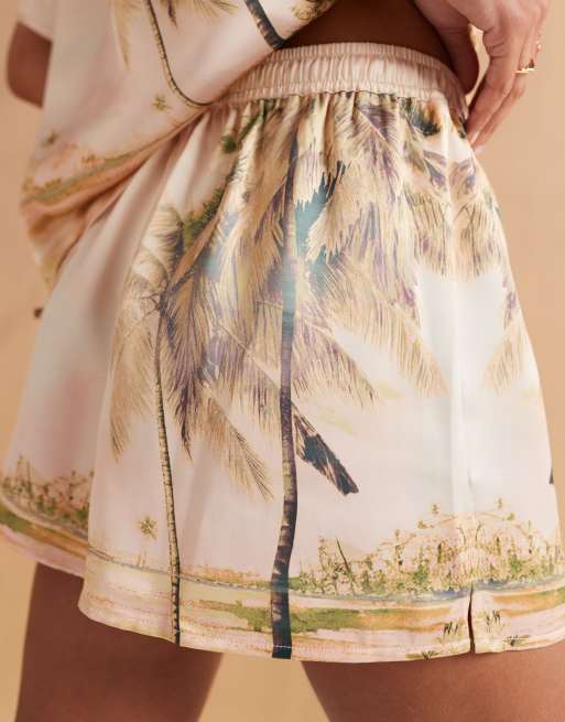 Pantalones cortos con estampado de paisaje de satén de ASOS DESIGN (parte de un conjunto), 4 de 5