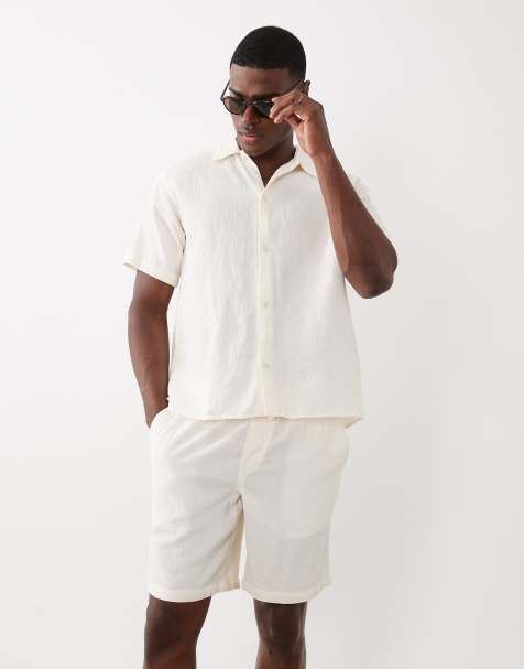 Pantalones cortos crema de tejido texturizado de Jack & Jones (parte de un conjunto) - view 1