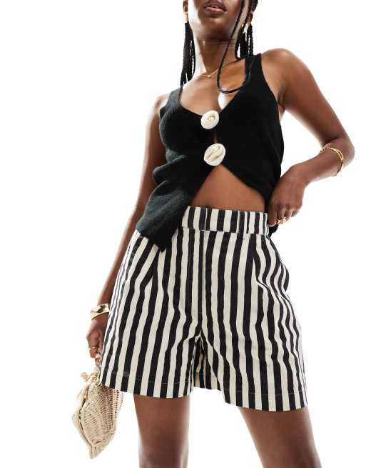 Pantalones cortos dad a rayas monocromáticas de mezcla de lino de ASOS DESIGN (parte de un conjunto)