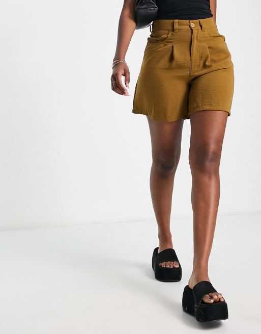 Pantalones cortos dad color canela con caída de ASOS DESIGN Hourglass, 4 de 4