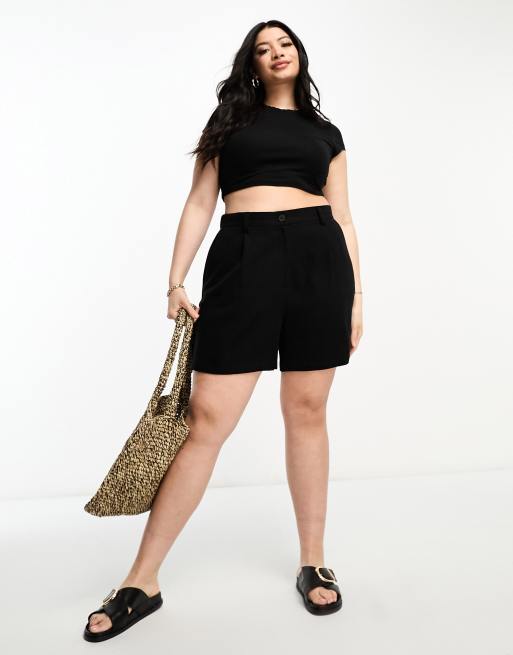 Pantalones cortos dad negros de mezcla de lino de ASOS DESIGN Curve, 3 de 4