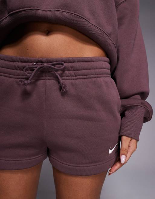 Pantalones cortos de 2" violeta oscuro de talle medio de Phoenix Fleece de Nike, 5 de 5