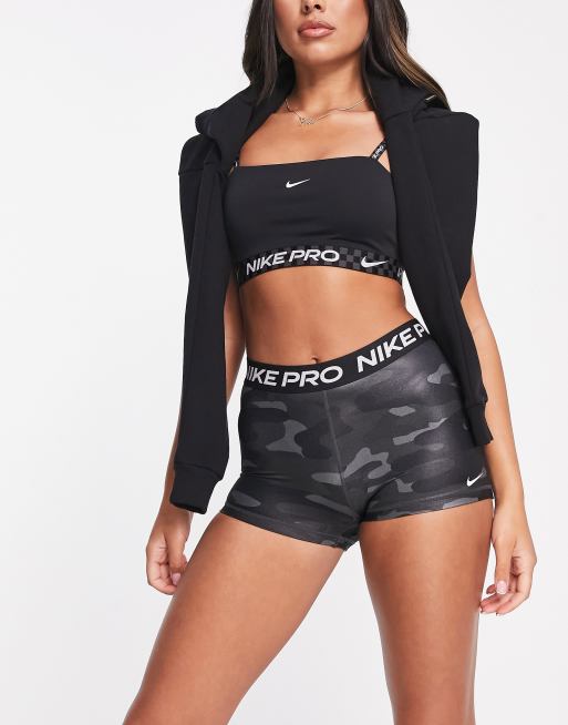 Pantalones cortos de 3 negros ajustados con estampado de camuflaje de Nike  Pro Training