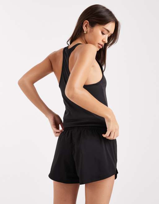 Pantalones cortos de 3" negros Essential de PUMA, 4 de 5