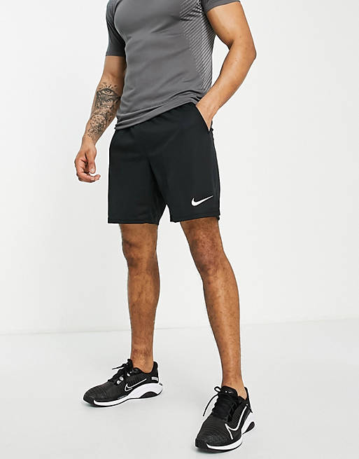 Hombre Pantalones cortos | Pantalones cortos de 6 pulgadas negras de punto Dri-FIT de Nike Training - ZE14956