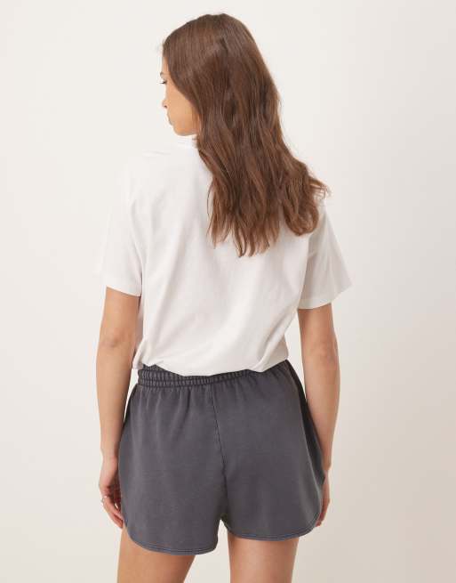 Pantalones cortos de chándal azul lavado deportivos de ASOS DESIGN, 5 de 5