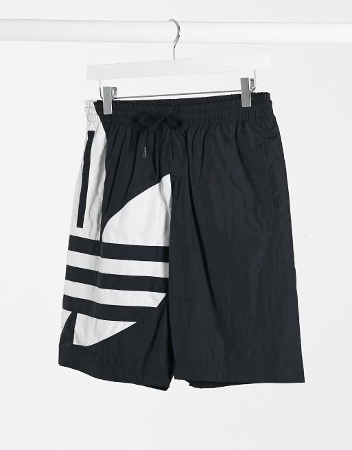 Pantalones cortos de ch ndal en negro con logo grande de adidas