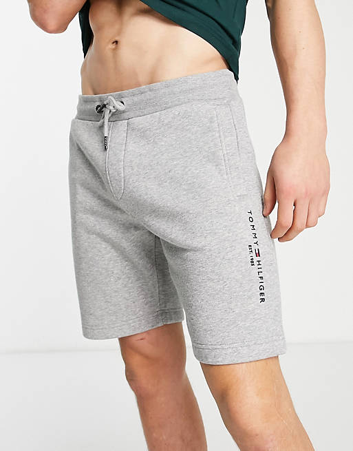 Peddling The owner illegal Pantalones cortos de chándal gris jaspeado con logo de Tommy Hilfiger | ASOS