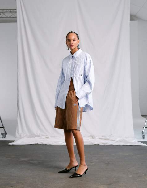 Pantalones cortos de chándal marrones de corte alargado de adidas Originals x ASOS - view 1