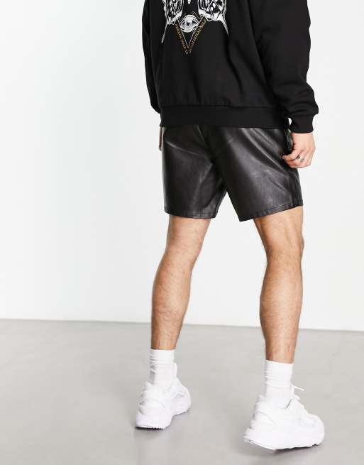 Pantalones cortos de largo medio y corte slim de tejido efecto cuero de ASOS DESIGN , 2 de 4