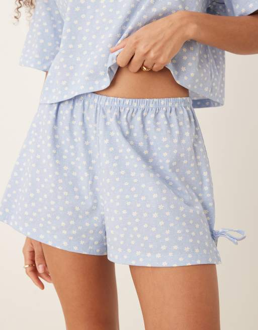 Pantalones cortos de pijama azules con estampado de margaritas Mix & Match de ASOS DESIGN, 3 de 5