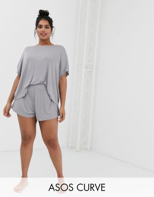 Pijama de pantalones cortos y camiseta en tejido de punto de canalé Mix & Match de ASOS DESIGN Curve, 3 de 3