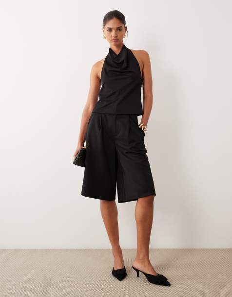 Pantalones cortos de sastre negros estilo bermudas ceñidos de sarga de ASOS DESIGN (parte de un conjunto) - view 1