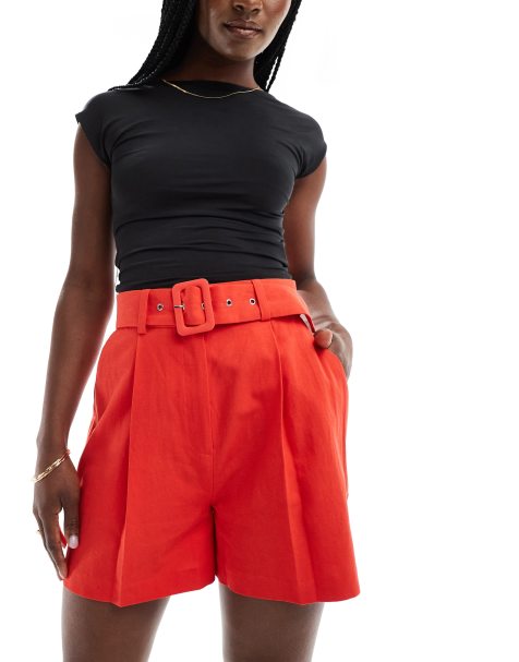 Pantalones cortos de sastre rojos con cinturón de mezcla de lino de ASOS DESIGN - view 1