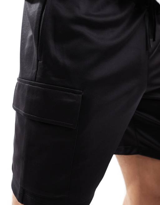 Pantalones cortos deportivos negros de estilo cargo de punto liso de 4505 , 4 de 5