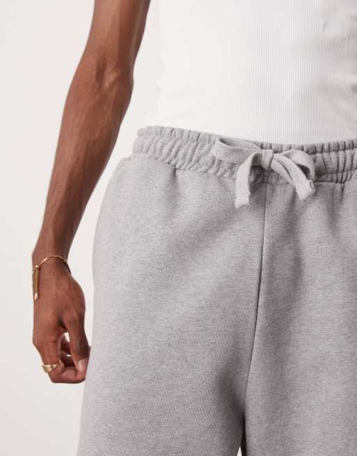 Pantalones cortos gris jaspeado extragrandes de tejido grueso de 400 g/m² de ASOS DESIGN, 2 de 5