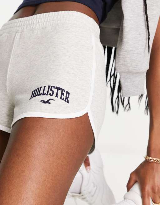 Pantalones cortos grises con logo de punto de Hollister