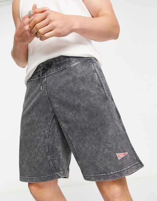 Pantalones cortos grises de de Franklin & | ASOS